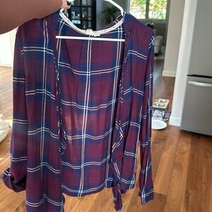 Hooded Roxy flannel